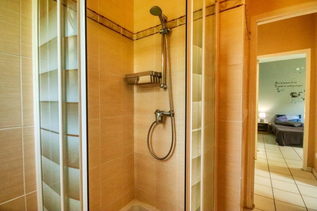 Location villa Martinique Sainte Luce Salle douche 2